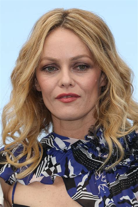 vanessa paradis pics.